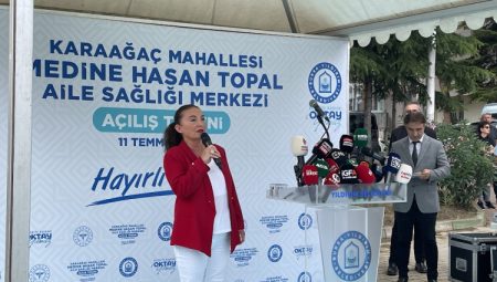 Bursa’da Karaağaç Medine Topal Aile Sağlığı Merkezi açıldı