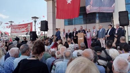 CHP Genel Başkanı Özgür Özel’in son durağı Gemlik