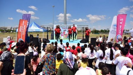Kayseri Büyükşehir Belediyespor’dan koruyucu aile etkinliği