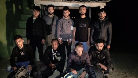Küplü’de 9 düzensiz göçmen yakalandı!