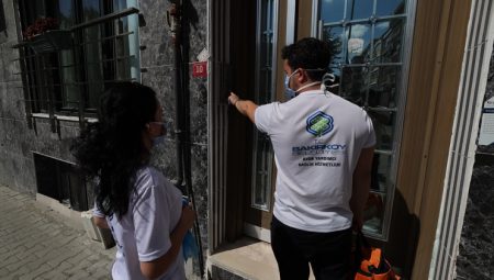 Bakırköy’de evde sağlık hizmetleri devam ediyor