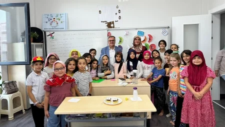 Bilal Özdoğan Kur’an kursu öğrencileriyle buluştu