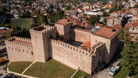 Bursa, turistlerin ilgi odağı olmaya devam ediyor