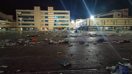 Cumartesi pazarının ardından ortaya çıkan görüntü tepkilere neden oluyor