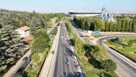 Eskişehir’de yarı maraton heyecanı yaşadı