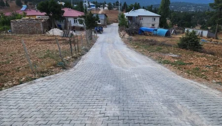 Kahramanmaraş’ta ulaşım yatırımları sürüyor
