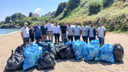 Karacabey Kurşunlu sahilinde örnek temizlik