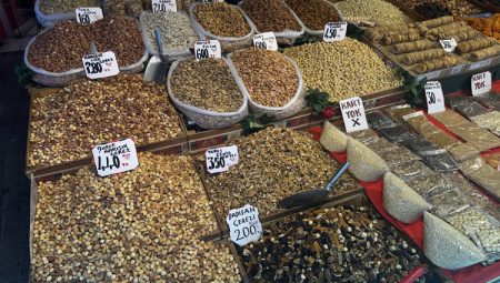 Kuruyemiş fiyatları cep yakıyor