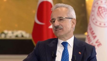 Antalya Havalimanı’na yeni terminal! Bakan Uraloğlu’ndan önemli açıklamalar