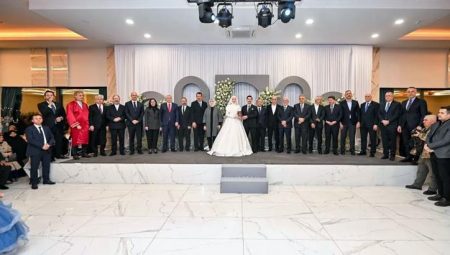 Bakan Tunç ve Bakan Uraloğlu, Sakarya’da düğün merasimine katıldı