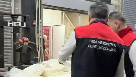 Bakan Yumaklı: İstanbul’da 35 ton besin eserine el konuldu