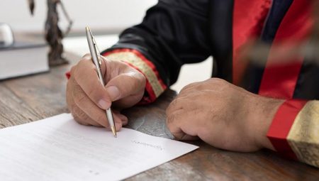 14 ay süren bir evlilik için emsal nafaka kararı