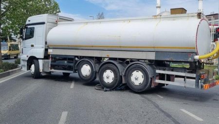 Feci kaza: Kamyonun altında kalan bisiklet şoförü hayatını kaybetti