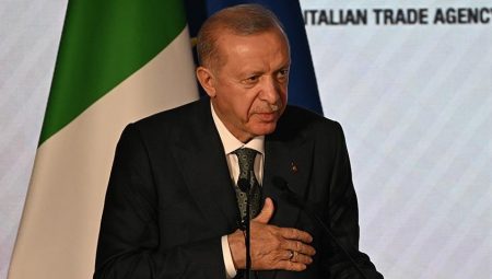 Son dakika: Cumhurbaşkanı Erdoğan İtalya’da! ‘Vize konusu ekonomik bağlarımıza ket vuruyor’