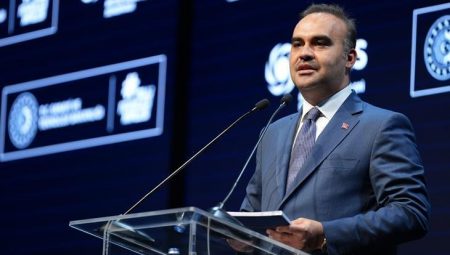 Bakan Kacır’dan ‘Terörsüz Türkiye’ iletisi: Kalkınmayı ve yükselişi hızlandıracak