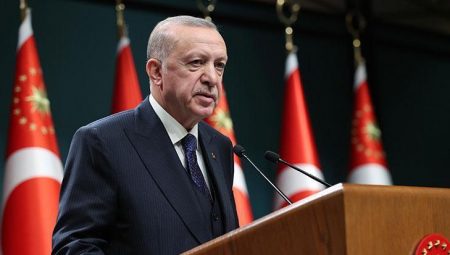 Cumhurbaşkanı Erdoğan, Arnavutluk Başbakanı Rama ile telefonda görüştü