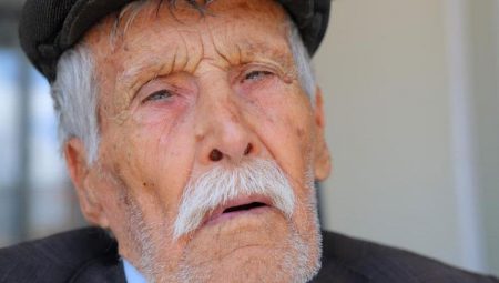 Cumhuriyet’le yaşıt! Kimliğini gören şaşkına dönüyor: 5-6 kişiyi güreşerek yıkardım