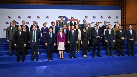 Dışişleri Bakanı Hakan Fidan AB Dışişleri Bakanları Gayriresmi Toplantısı marjındaki oturuma katıldı