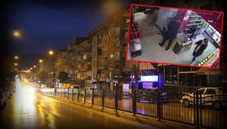 Düşen yıldırım herkesi panikletti! O anlar anbean kaydedildi