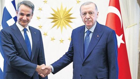 Erdoğan-Miçotakis temmuzda görüşebilir