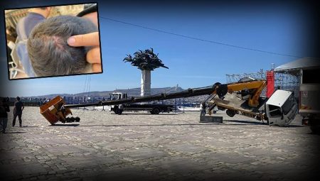 İzmir’de vinç devrildi! Çalışanlar gazetecilere saldırdı