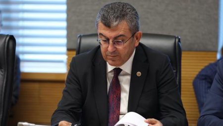 Konya Milletvekili Hasan Ekici, Gelecek Partisi’nden istifa etti