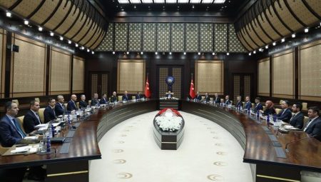 Savunma Sanayii İcra Komitesi Cumhurbaşkanı Erdoğan başkanlığında toplandı