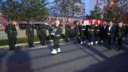 Şehit Piyade Uzman Çavuş Karadağ’ın naaşı Muş’a getirildi