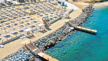 Sosyetenin gözdesinde fiyatsız halk plajı