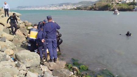 Trabzon’da denize giren çocuklardan bir tanesi boğuldu