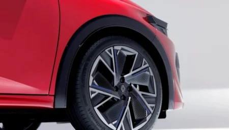 Yeni Renault Clio, yollara EcoContact 7 lastikleriyle çıkıyor