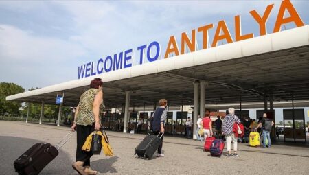 Antalya turizmi 3 milyonu geçti