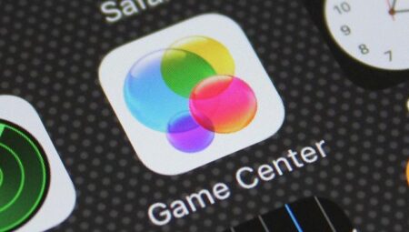 Apple birinci sefer bir oyun stüdyosu satın aldı