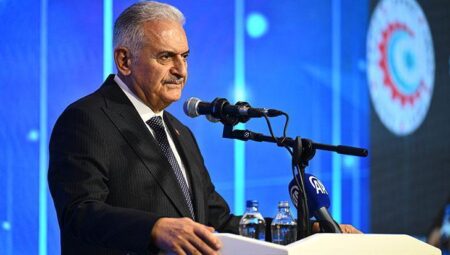 Binali Yıldırım: KKTC Türk dünyasının ayrılmaz bir kesimidir